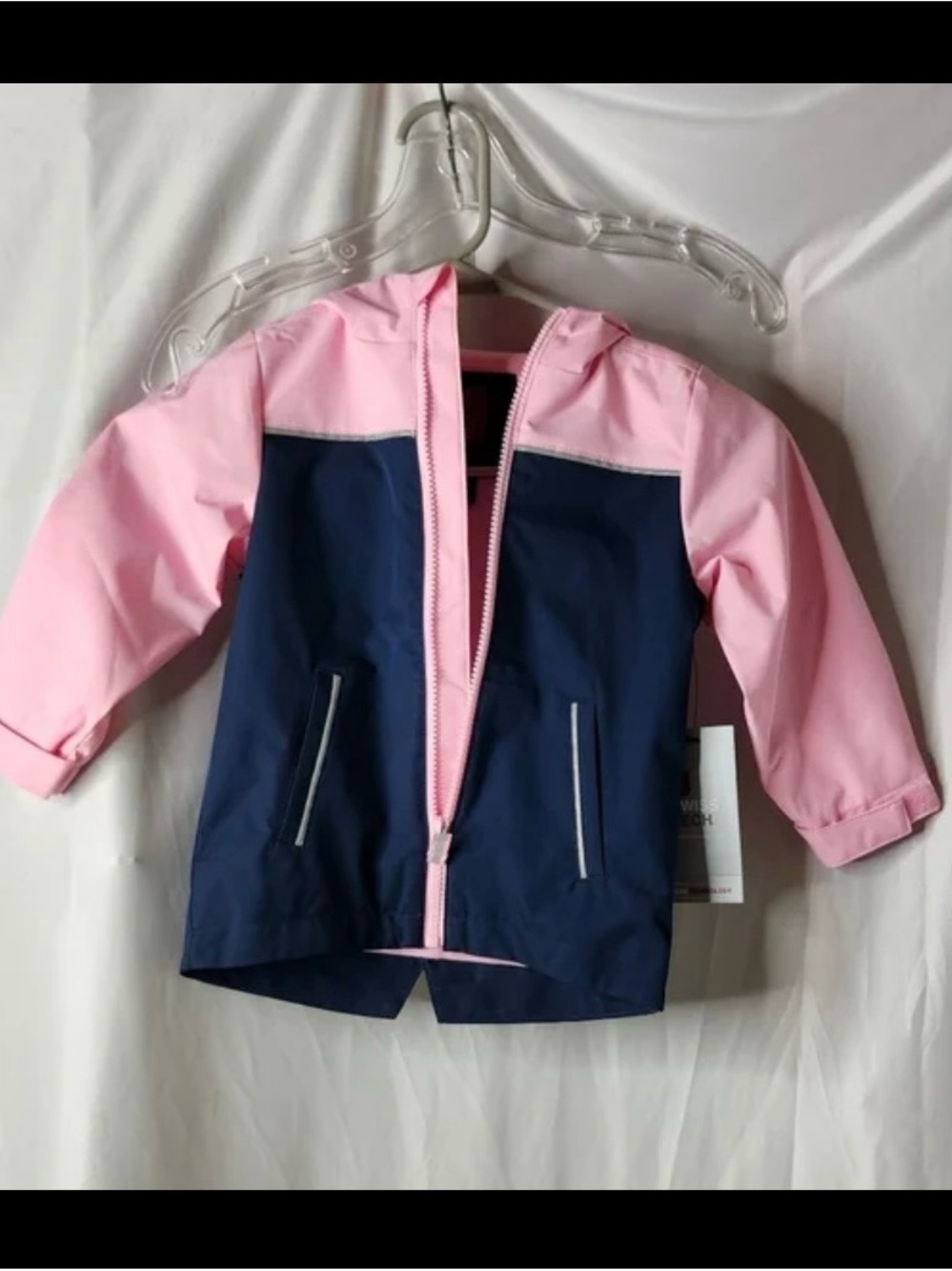Swiss Tech Girls' Pink & Navy Hooded Rain Jacket - Picture 3 of 6